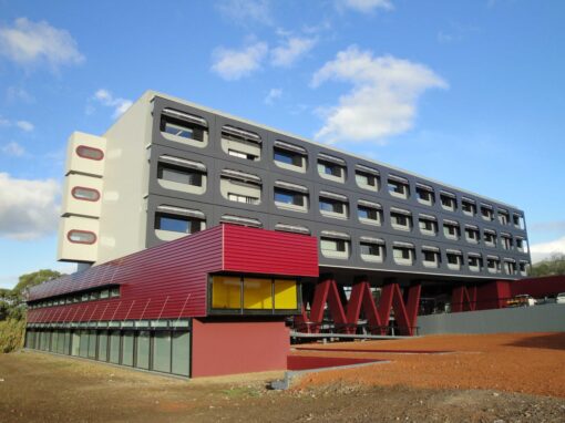 Empreitada para a construção do edifício interdepartamental da Universidade dos Açores no Campus de Angra do Heroísmo