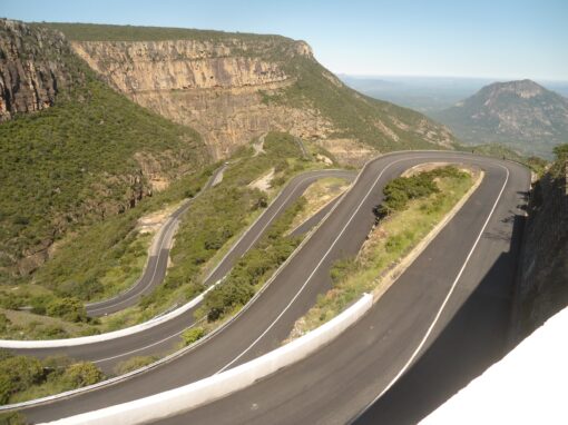 Manutenção e conservação da estrada EN 280 – troço: Lubango / Serra da Leba / Namibe